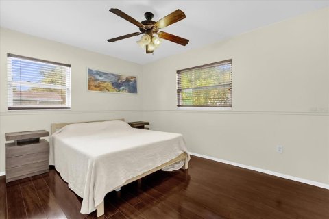 Villa ou maison à vendre à Orlando, Floride: 4 chambres, 152.92 m2 № 1900101 - photo 14