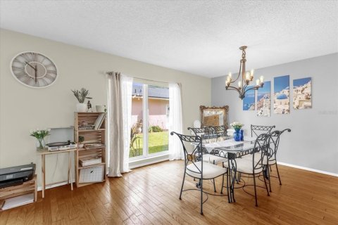 Villa ou maison à vendre à Orlando, Floride: 4 chambres, 152.92 m2 № 1900101 - photo 6