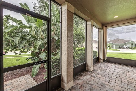 Casa en venta en Winter Haven, Florida, 4 dormitorios, 252.69 m2 № 1908084 - foto 4