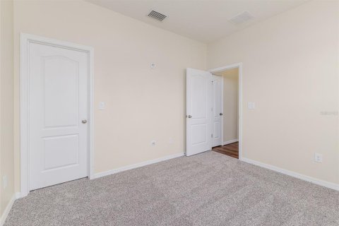 Casa en venta en Winter Haven, Florida, 4 dormitorios, 252.69 m2 № 1908084 - foto 30