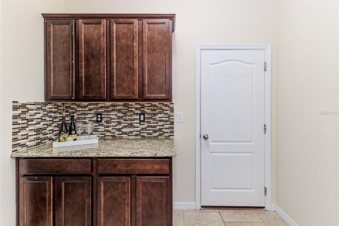 Casa en venta en Winter Haven, Florida, 4 dormitorios, 252.69 m2 № 1908084 - foto 22