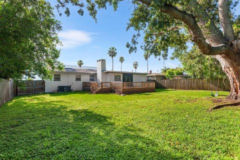 House in Lakeland, Florida 3 bedrooms, 141.95 sq.m. № 1871255 - photo 4