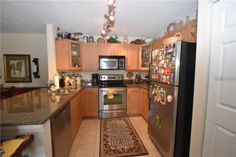 Condominio en alquiler en Tampa, Florida, 2 dormitorios, 106.28 m2 № 1870699 - foto 3