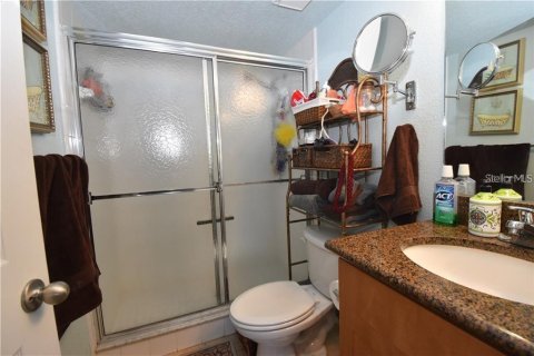 Condominio en alquiler en Tampa, Florida, 2 dormitorios, 106.28 m2 № 1870699 - foto 10