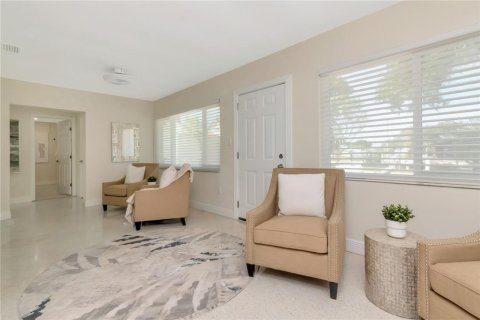House in Ruskin, Florida 3 bedrooms, 146.79 sq.m. № 1827105 - photo 30