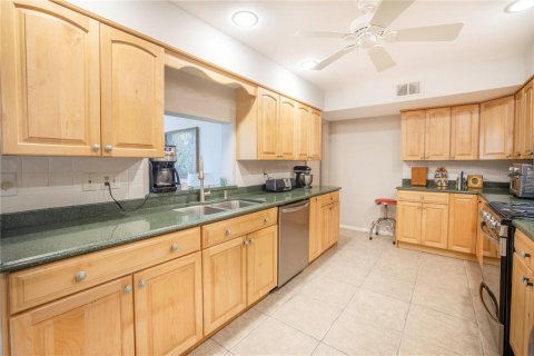 Condominio en alquiler en Saint Petersburg, Florida, 2 dormitorios, 157.93 m2 № 1884629 - foto 28
