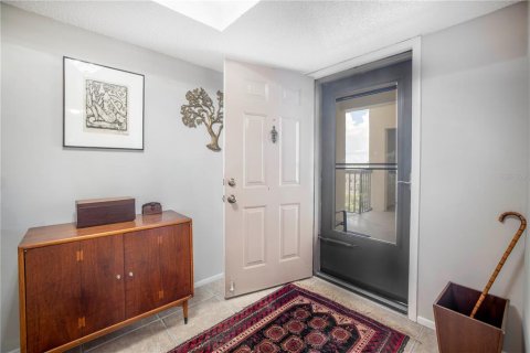 Condominio en alquiler en Saint Petersburg, Florida, 2 dormitorios, 157.93 m2 № 1884629 - foto 6