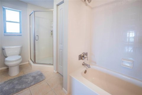 Condominio en alquiler en Saint Petersburg, Florida, 2 dormitorios, 157.93 m2 № 1884629 - foto 18