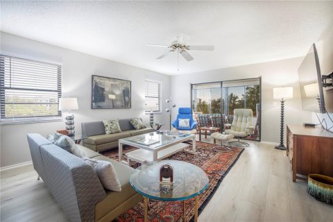 Condominio en alquiler en Saint Petersburg, Florida, 2 dormitorios, 157.93 m2 № 1884629 - foto 24