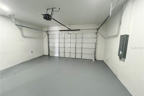 Villa ou maison à vendre à Cape Coral, Floride: 4 chambres, 176.89 m2 № 2402885 - photo 25