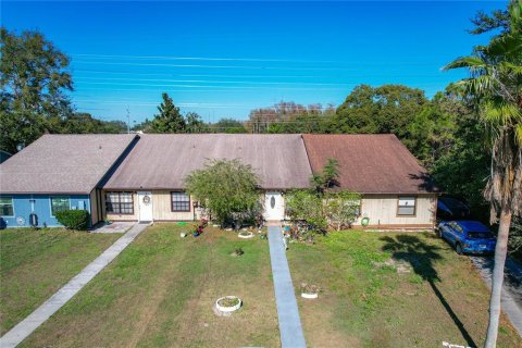 House in Orlando, Florida 3 bedrooms, 116.13 sq.m. № 1528771 - photo 2