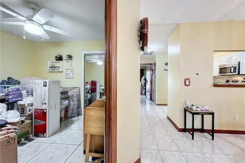 House in Orlando, Florida 3 bedrooms, 116.13 sq.m. № 1528771 - photo 29