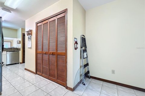 House in Orlando, Florida 3 bedrooms, 116.13 sq.m. № 1528771 - photo 30