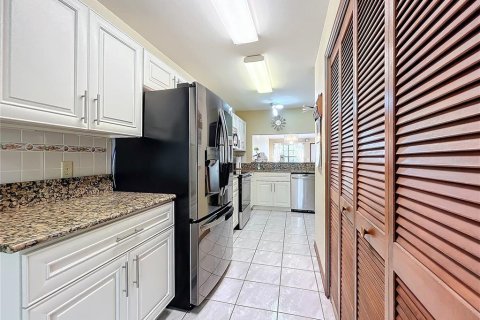 House in Orlando, Florida 3 bedrooms, 116.13 sq.m. № 1528771 - photo 25