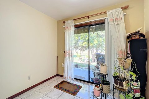 House in Orlando, Florida 3 bedrooms, 116.13 sq.m. № 1528771 - photo 22