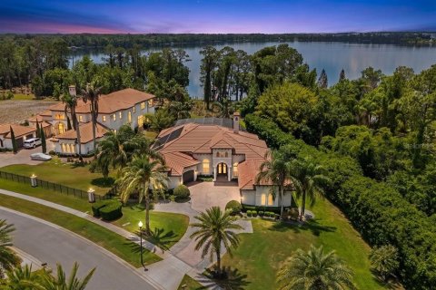 Casa en Orlando, Florida 5 dormitorios, 372.54 m2 № 2091627
