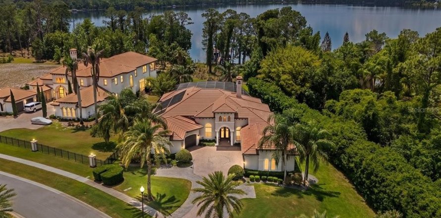 Casa en Orlando, Florida 5 dormitorios, 372.54 m2 № 2091627