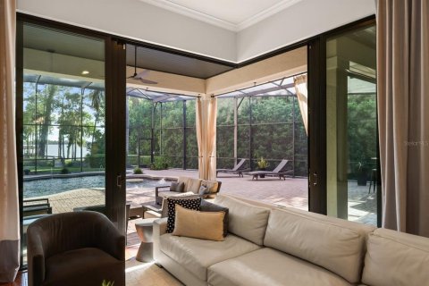 Casa en venta en Orlando, Florida, 5 dormitorios, 372.54 m2 № 2091627 - foto 24