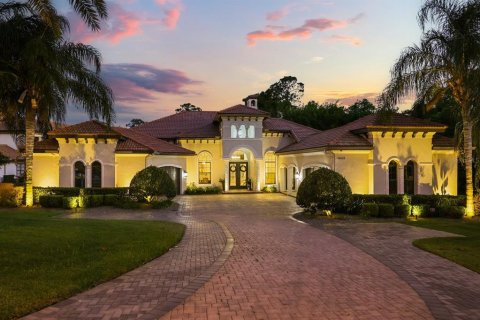 Casa en venta en Orlando, Florida, 5 dormitorios, 372.54 m2 № 2091627 - foto 2