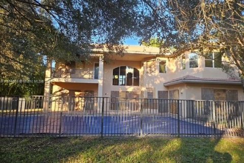 Купить виллу или дом в Бойнтон-Бич, Флорида 6 спален, 519.79м2, № 1971965 - фото 2