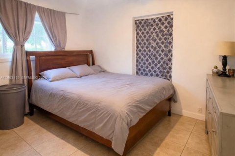 Casa en venta en Hollywood, Florida, 2 dormitorios, 87.98 m2 № 2081019 - foto 13