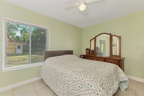 Casa en venta en Bradenton, Florida, 2 dormitorios, 62.43 m2 № 2224889 - foto 16