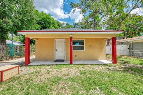 Casa en venta en Bradenton, Florida, 2 dormitorios, 62.43 m2 № 2224889 - foto 2