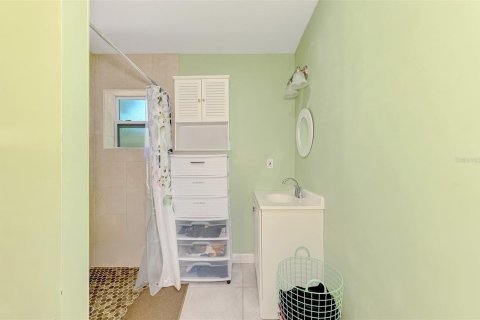 Casa en venta en Bradenton, Florida, 2 dormitorios, 62.43 m2 № 2224889 - foto 20