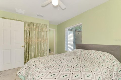 Casa en venta en Bradenton, Florida, 2 dormitorios, 62.43 m2 № 2224889 - foto 18