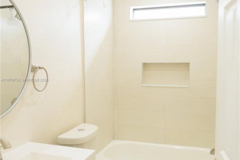 Casa en venta en Homestead, Florida, 3 dormitorios № 2044105 - foto 29