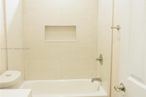 Casa en venta en Homestead, Florida, 3 dormitorios № 2044105 - foto 30