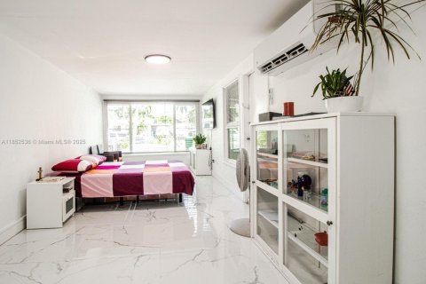 Villa ou maison à vendre à Davie, Floride: 4 chambres, 120.77 m2 № 2186233 - photo 10
