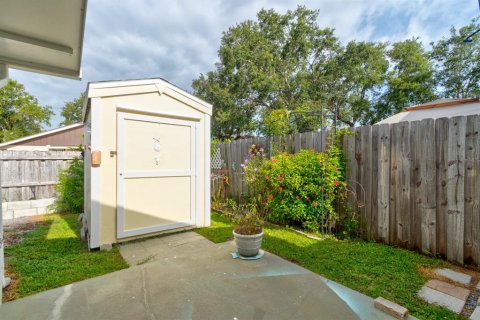 House in Port Orange, Florida 2 bedrooms, 77.67 sq.m. № 1806532 - photo 17
