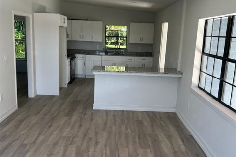 House in Orlando, Florida 3 bedrooms, 95.41 sq.m. № 1544701 - photo 5