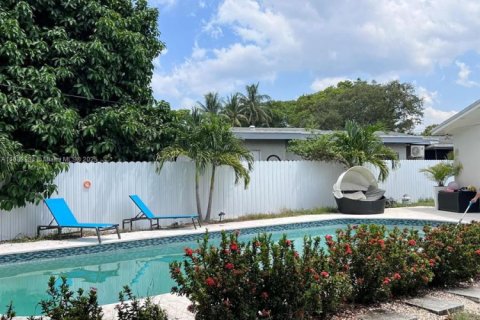 Casa en venta en Fort Lauderdale, Florida, 3 dormitorios, 128.76 m2 № 1944624 - foto 20