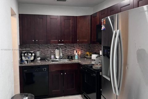 Casa en venta en Fort Lauderdale, Florida, 3 dormitorios, 128.76 m2 № 1944624 - foto 8