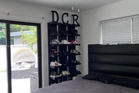 Casa en venta en Fort Lauderdale, Florida, 3 dormitorios, 128.76 m2 № 1944624 - foto 9
