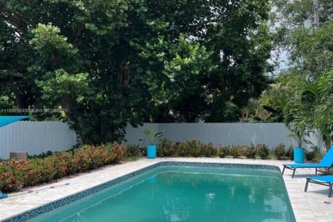 Casa en Fort Lauderdale, Florida 3 dormitorios, 128.76 m2 № 1944624