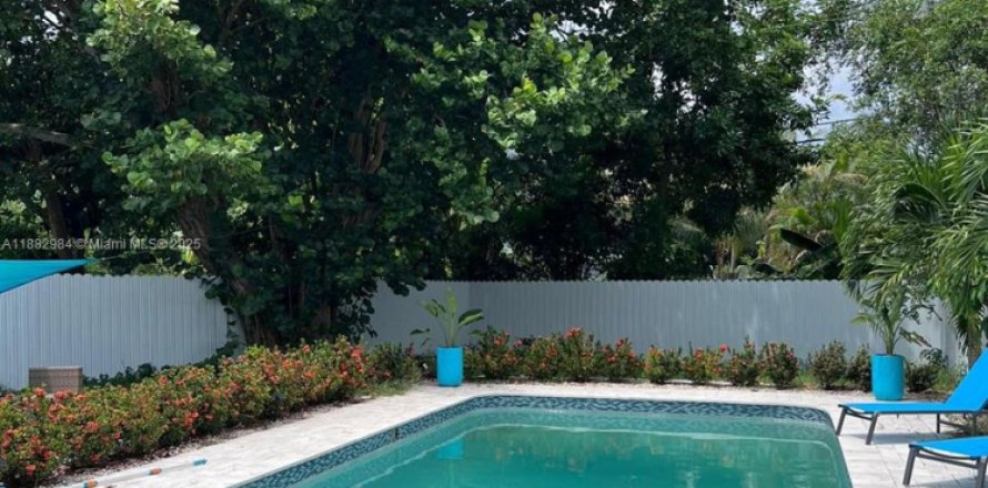 Casa en Fort Lauderdale, Florida 3 dormitorios, 128.76 m2 № 1944624