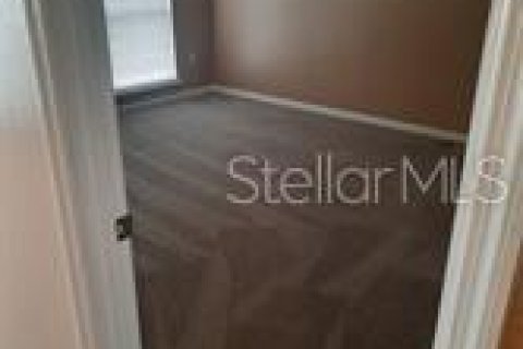 Townhouse in Lakeland, Florida 3 bedrooms, 164.53 sq.m. № 1902468 - photo 11
