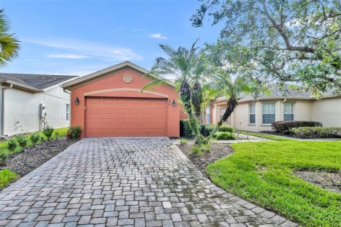 House in Kissimmee, Florida 2 bedrooms, 140 sq.m. № 1391345 - photo 3