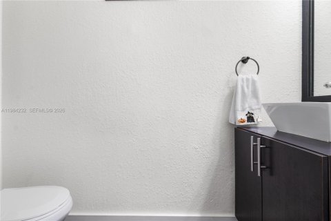 Купить таунхаус в Майами, Флорида 2 спальни, 104.98м2, № 2045500 - фото 5