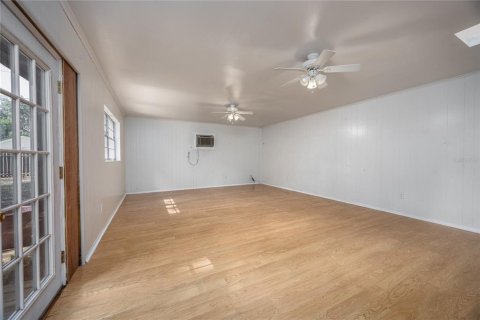 House in Gainesville, Florida 3 bedrooms, 234.86 sq.m. № 1782354 - photo 18