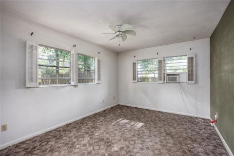 House in Gainesville, Florida 3 bedrooms, 234.86 sq.m. № 1782354 - photo 23