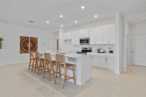 Villa ou maison à vendre à Groveland, Floride: 4 chambres, 268.3 m2 № 2388944 - photo 5