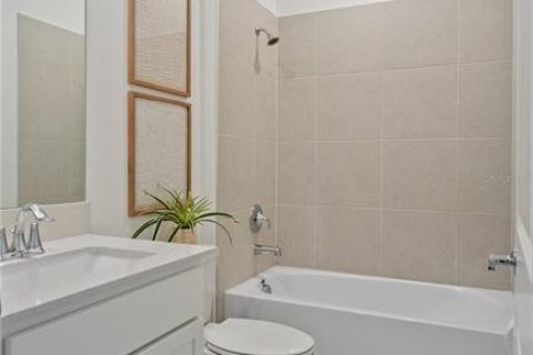 Villa ou maison à vendre à Groveland, Floride: 4 chambres, 268.3 m2 № 2388944 - photo 12
