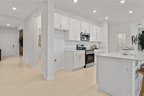 Villa ou maison à vendre à Groveland, Floride: 4 chambres, 268.3 m2 № 2388944 - photo 3
