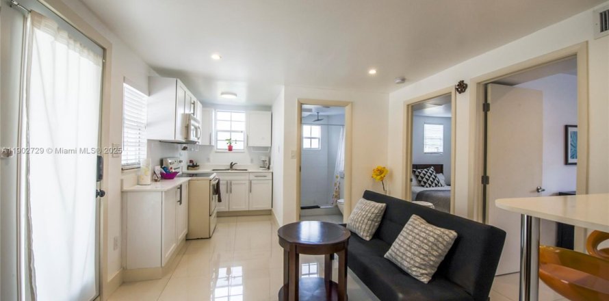 Appartement à Miami, Floride 2 chambres, 90.12 m2 № 1955701