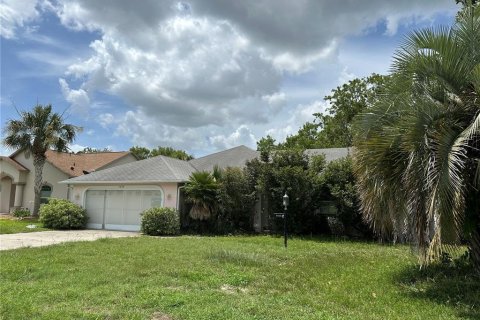 House in Ocala, Florida 3 bedrooms, 172.05 sq.m. № 1784535 - photo 1