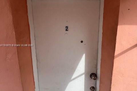 Immobilier commercial à vendre à Miami, Floride: 281.59 m2 № 1775990 - photo 4